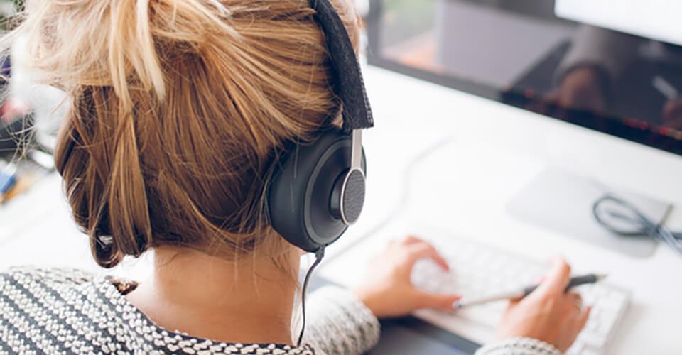 Why You Should Listen Music at Work