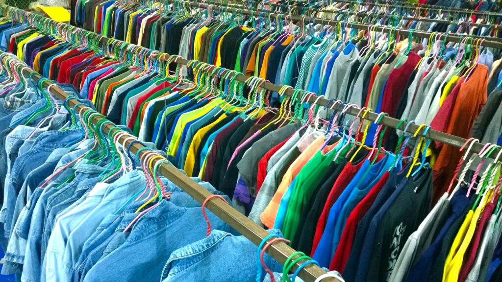 Gildan clothing