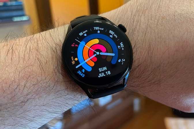 Advantages of purchasing Huawei watch 3