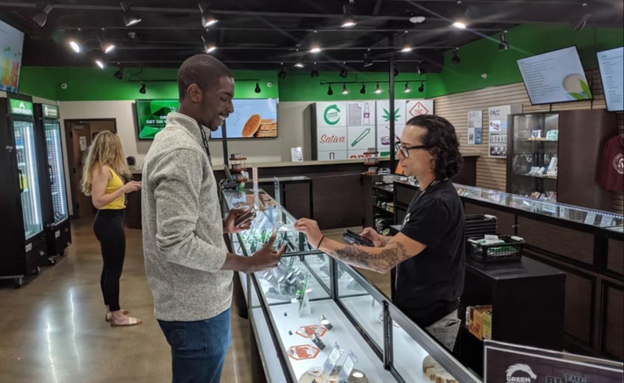 How to Find the Best Florida Dispensary Deals A Guide DS News