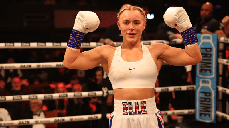 Elle Brooke: The Queen of Boxing and Football Influence