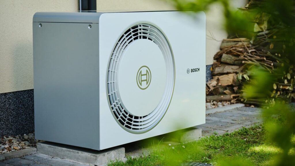 Understanding the Efficiency and Impact of an Electric Heat Pump