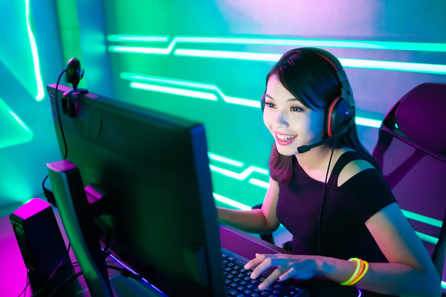 Digital Escapism: How Japan’s Elite Unwind with Online Gaming, Streaming, and Betting