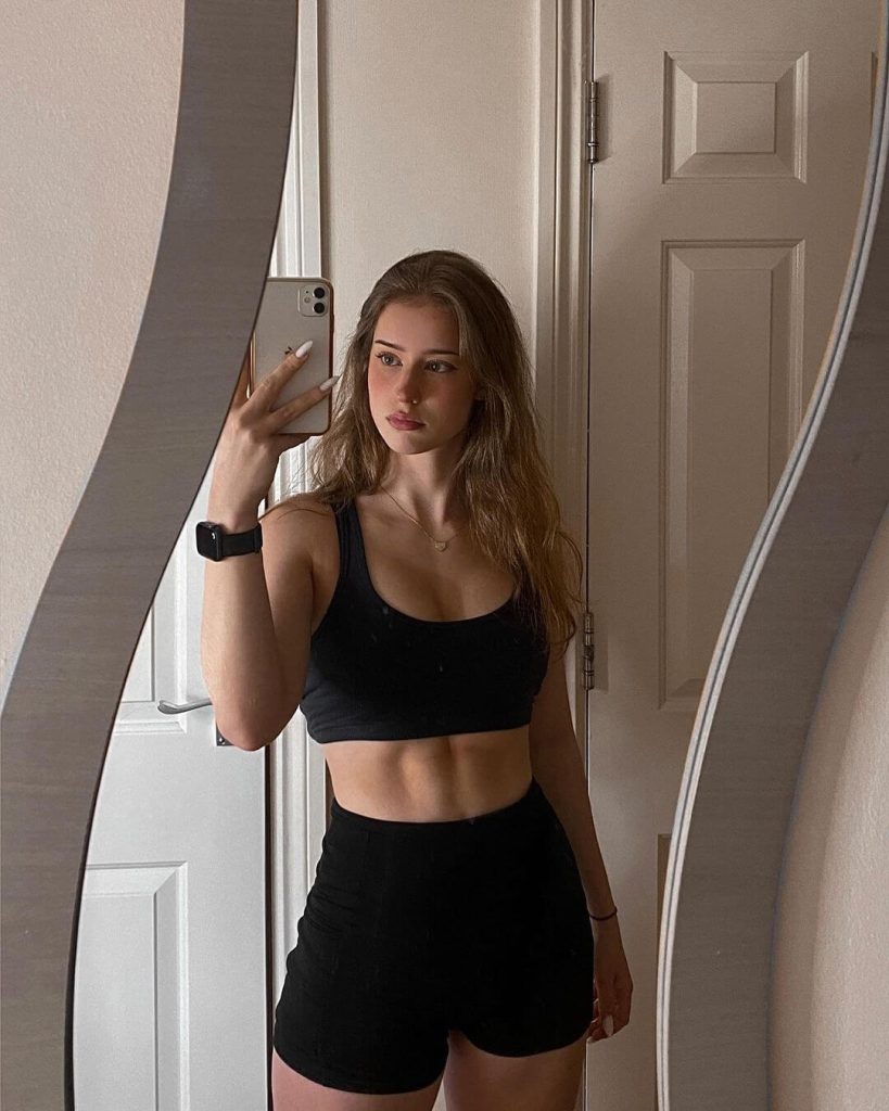 Mira Szalma: Wiki, Age, Net Worth & More