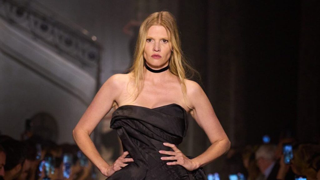 Lara Stone: Wiki, Age, Net Worth & More