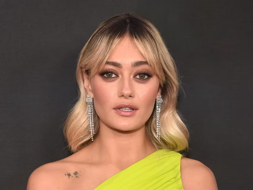 Ella Purnell: Wiki, Age, Net Worth, Career, Personal Life & More